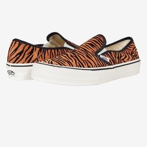 Animal Print Vans Slip-On SF women’s size 8.5 Animal Stripes Black/Marshmallow